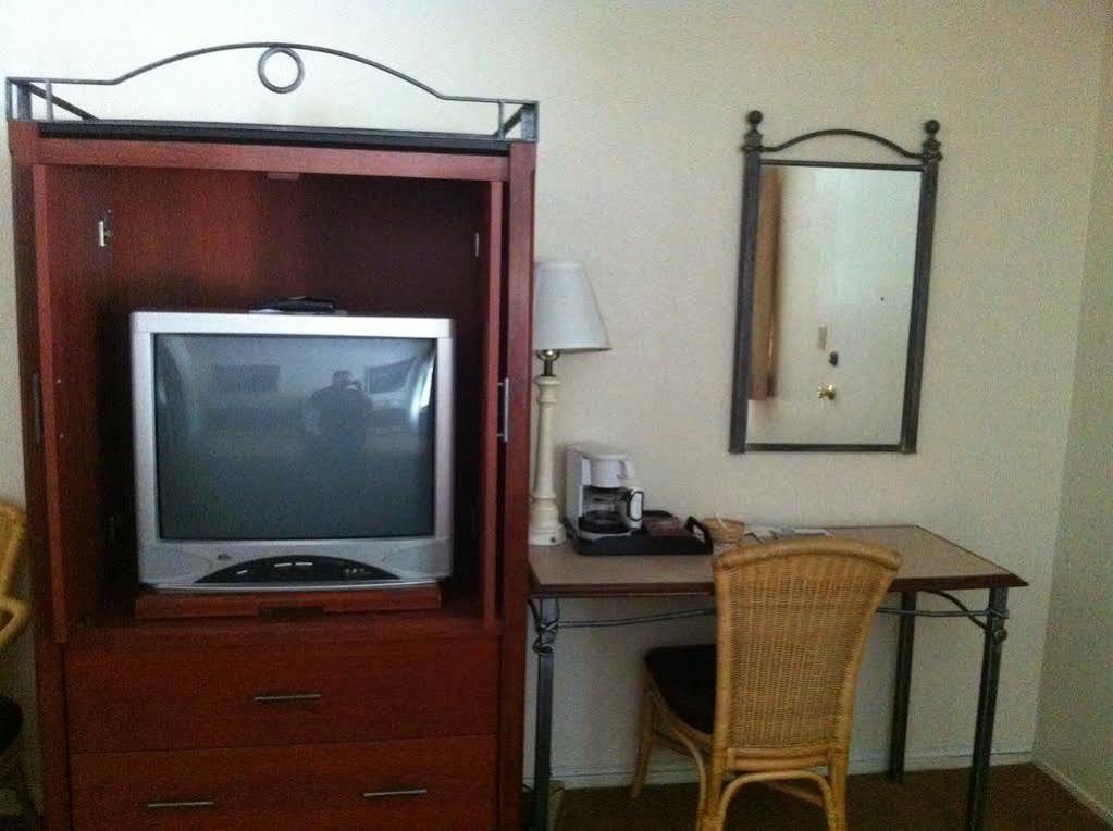 Golden Chain Motel Grass Valley Bagian luar foto